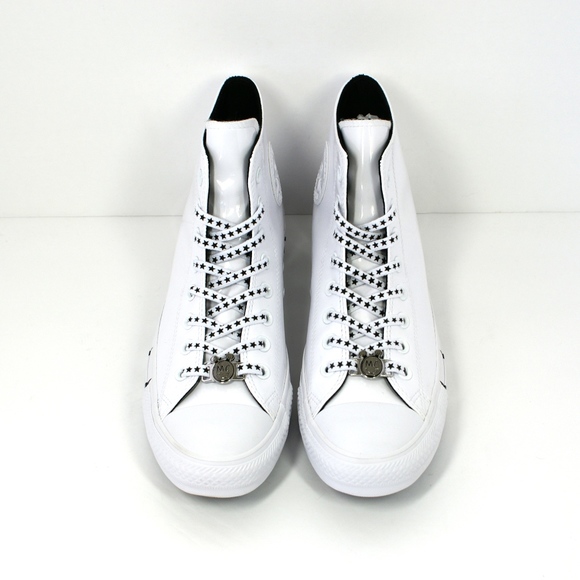 MC x Converse White Patent Leather & Stars NEW! - Picture 3 of 7